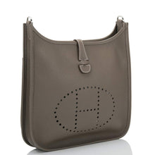 画像をギャラリービューアに読み込む, 【新品】エルメス エトゥープ クレマンス エブリンIII PM バッグ パラジウム金具