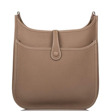 画像をギャラリービューアに読み込む, 【新品】エルメス エトゥープ クレマンス エブリンIII PM バッグ パラジウム金具