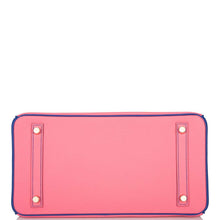 画像をギャラリービューアに読み込む, 【新品】エルメス バーキン 30 ホースシュー スタンプ (HSS) |バイカラー: ローズ アザリーとブルー エレクトリック、エプソム レザー、ブラッシュ ゴールド ハードウェア