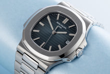 画像をギャラリービューアに読み込む, 【中古】パテック フィリップ ノーチラス 5711/1A-010 「パテックシール」