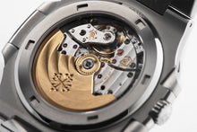 画像をギャラリービューアに読み込む, 【中古】パテック フィリップ ノーチラス 5711/1A-010 「パテックシール」