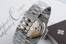 画像をギャラリービューアに読み込む, 【中古】パテック フィリップ ノーチラス 5711/1A-010 「パテックシール」