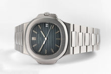 画像をギャラリービューアに読み込む, <transcy>※【中古】パテックフィリップ ノーチラス 5711/1A-010 「ジュネーブシール」</transcy>