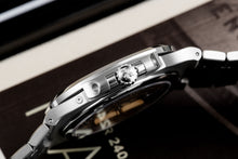 画像をギャラリービューアに読み込む, <transcy>*【中古】パテックフィリップ ノーチラス 5712/1A-001</transcy>