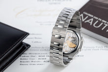 画像をギャラリービューアに読み込む, <transcy>*【中古】パテックフィリップ ノーチラス 5712/1A-001</transcy>