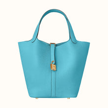 画像をギャラリービューアに読み込む, 【新品】エルメス ピコタンロック22 |トリヨンクレマンスレザー、ゴールドメッキ