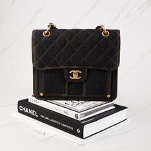 Muatkan imej ke dalam penonton Galeri, [NEW] Chanel 23S Backpack | Denim Black , Gold and Ruthenium Hardware
