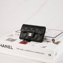 将图片加载到图库查看器中， [NEW] Chanel Classic Flap Card Holder | Grained Calfskin &amp; Gold-Tone Metal Black
