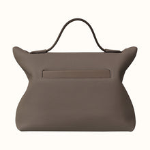 Muatkan imej ke dalam penonton Galeri, [New] Hermès 24/24 35 | Gris Étain, Togo &amp; Swift Leather, Palladium Hardware
