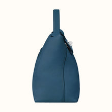 Muatkan imej ke dalam penonton Galeri, [New] Hermès 24/24 35 | Deep Blue, Taurillon Maurice &amp; Barenia Leather, Palladium Hardware
