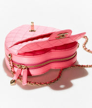 将图片加载到图库查看器中， [NEW] Chanel Heart Bag | Lambskin, Coral Pink
