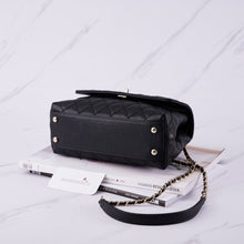 Muatkan imej ke dalam penonton Galeri, [Open Box] Chanel Flap Bag With Top Handle (Small Coco Handle) | Grained Calfskin Black &amp; Gold-Tone Metal
