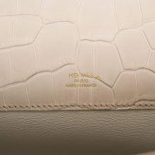 Muatkan imej ke dalam penonton Galeri, [Preloved - Mint] Hermès Kelly Cut | Beton, Matte Porosus Alligator, Gold Hardware
