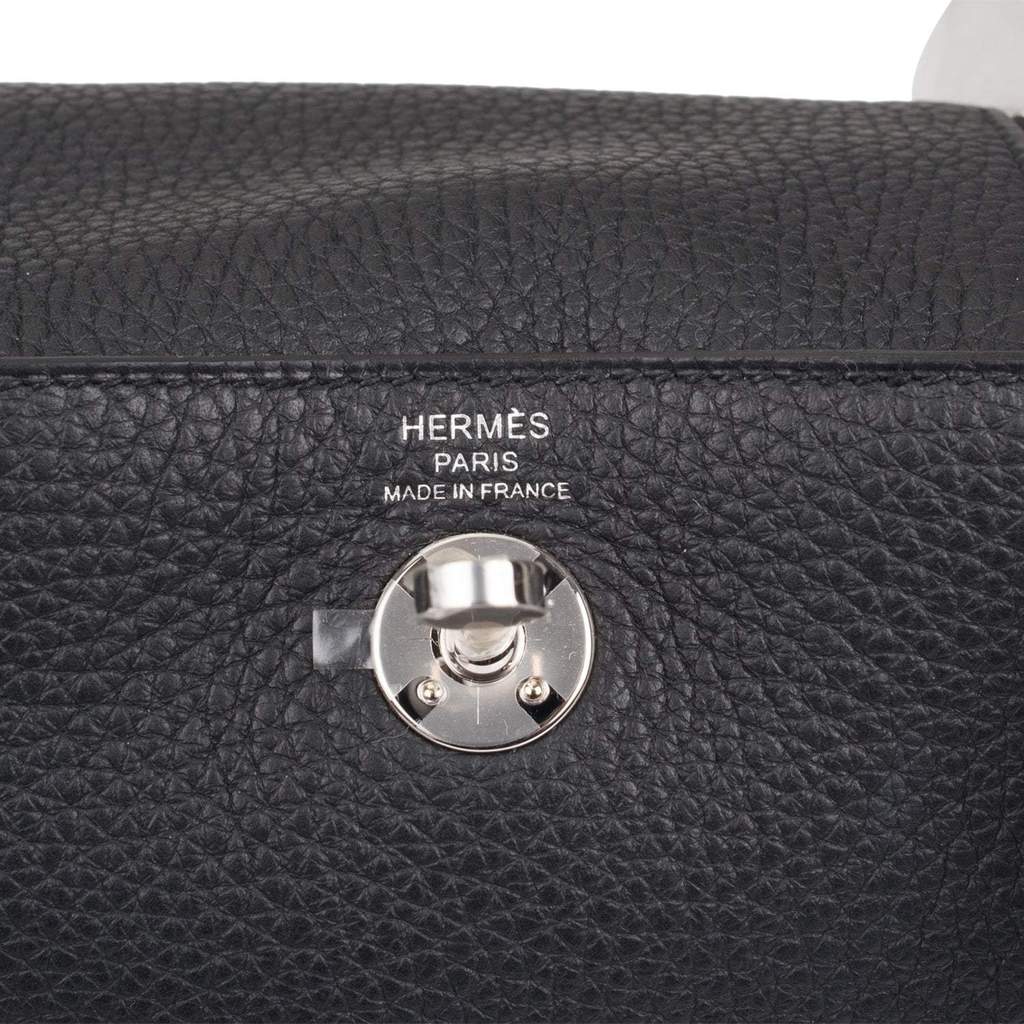 New] Hermès Lindy 26  Bleu Nuit, Taurillon Clemence Leather, Palladi – The  Super Rich Concierge Malaysia
