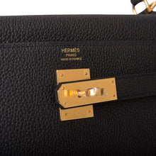 Muatkan imej ke dalam penonton Galeri, [NEW] Hermès Kelly Retourne 32 | Noir/Black,Togo Leather, Gold Hardware
