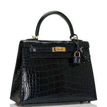 Muatkan imej ke dalam penonton Galeri, [NEW] Hermès Kelly Sellier 25 | Bleu Marine, Shiny Alligator Leather, Gold Hardware
