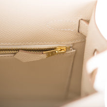 Muatkan imej ke dalam penonton Galeri, [NEW] Hermès Kelly Sellier 25 | Craie, Epsom Leather, Gold Hardware
