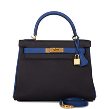 Load image into Gallery viewer, [NEW] Hermès Kelly Retourne 28 | Horseshoe Stamp (HSS), Bi-Color Black and Bleu Electric, Clemence Leather, Brushed Gold Hardware
