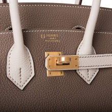 将图片加载到图库查看器中， [New] Hermès Horseshoe Stamp (HSS) Bi-Color Etoupe and Craie Togo Birkin 25cm Brushed Gold Hardware

