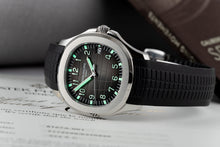 Load image into Gallery viewer, [New] Patek Philippe Aquanaut 5167A-001 | Date • Sweep Seconds
