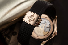 Load image into Gallery viewer, [New] Patek Philippe Aquanaut 5167R-001 | Date • Sweep Seconds
