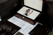 Load image into Gallery viewer, [NEW] Patek Philippe Aquanaut 5167R-001
