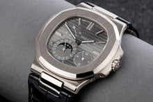 Load image into Gallery viewer, [New] Patek Philippe Nautilus Moon Phases 5712G-001
