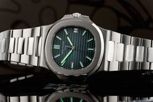 Load image into Gallery viewer, [Pre-owned] Patek Philippe Nautilus 5711/1A-010 &quot;GENEVA SEAL&quot;
