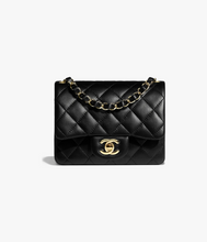 将图片加载到图库查看器中， [NEW] Chanel Mini Square Flap Bag | Lambskin Black &amp; Gold-Tone Metal
